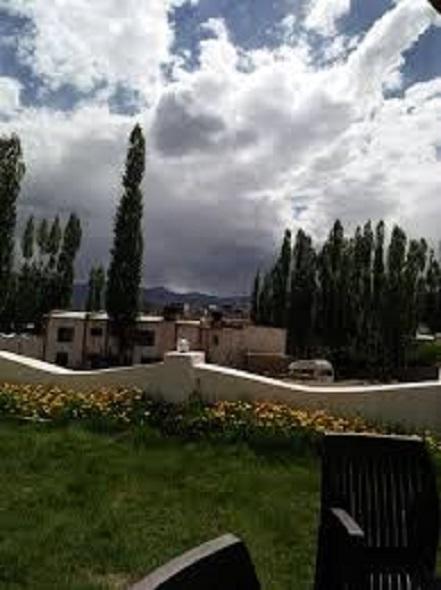 Hotel Classic Ladakh Лех Екстериор снимка